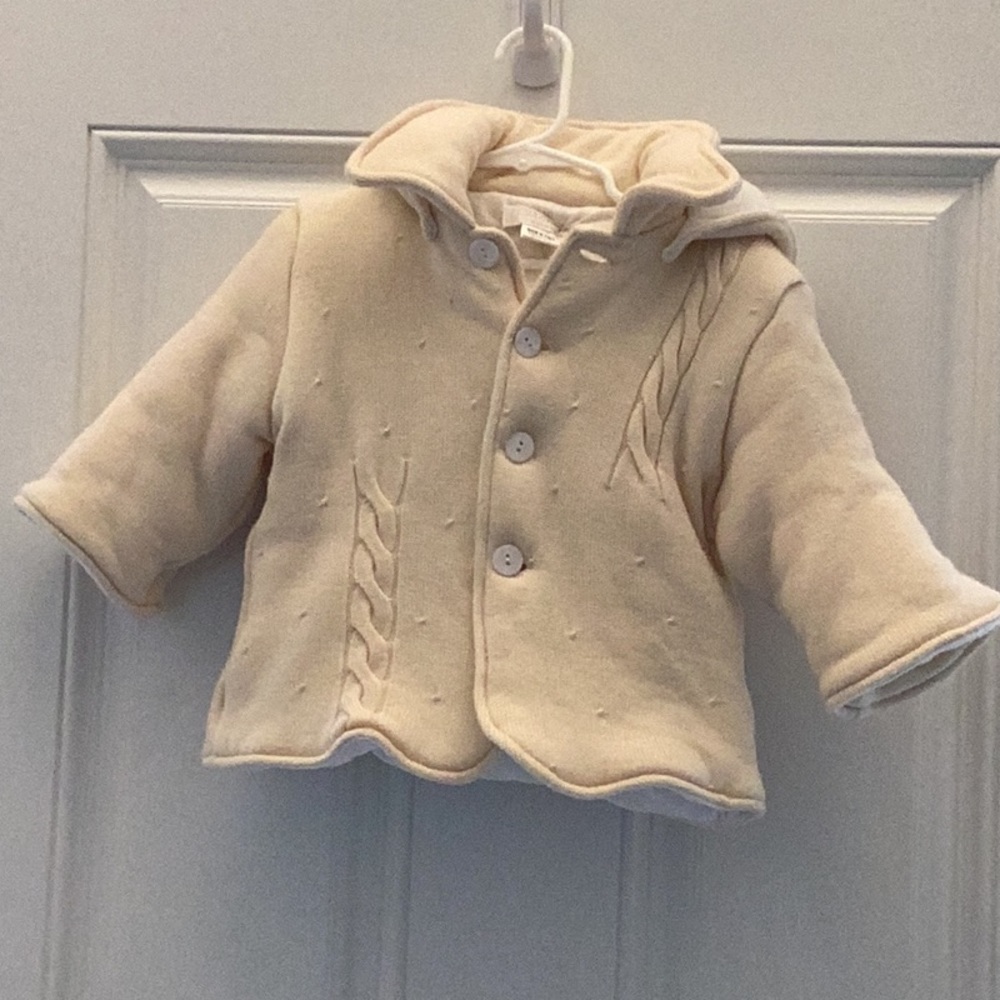 Bonbon off white coat with detachable hood.  Size 9 months.  - 100% wool. $15